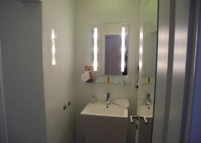 Maurer Πανσιόν